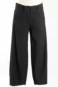 European-Inspired Women's Pants for Everyday Elegance