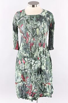 3/4 Sleeve Smash Pocket Dress - Shiny Forest Delta