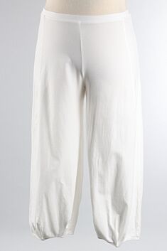 Tucks Crop Pant Plus - White