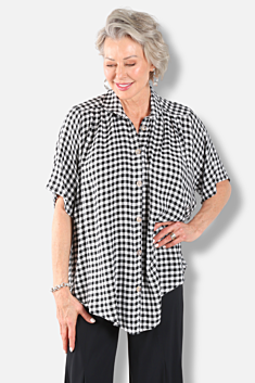 Round Collar Top - Black & White