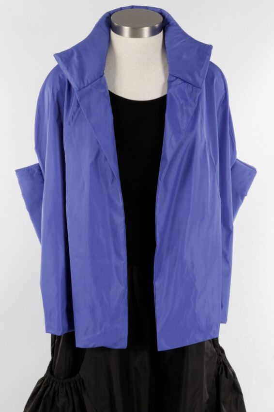 Chic Cape - Iris