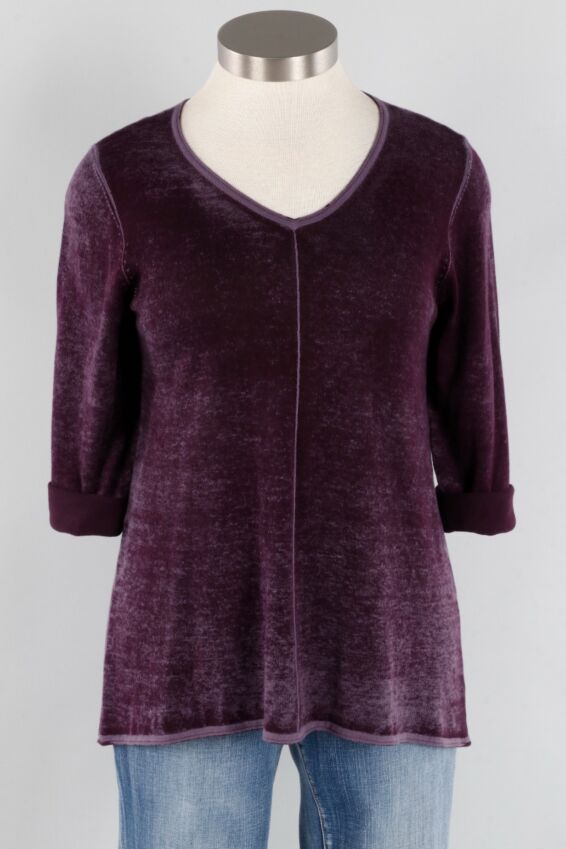 V-Neck Pullover - Wine