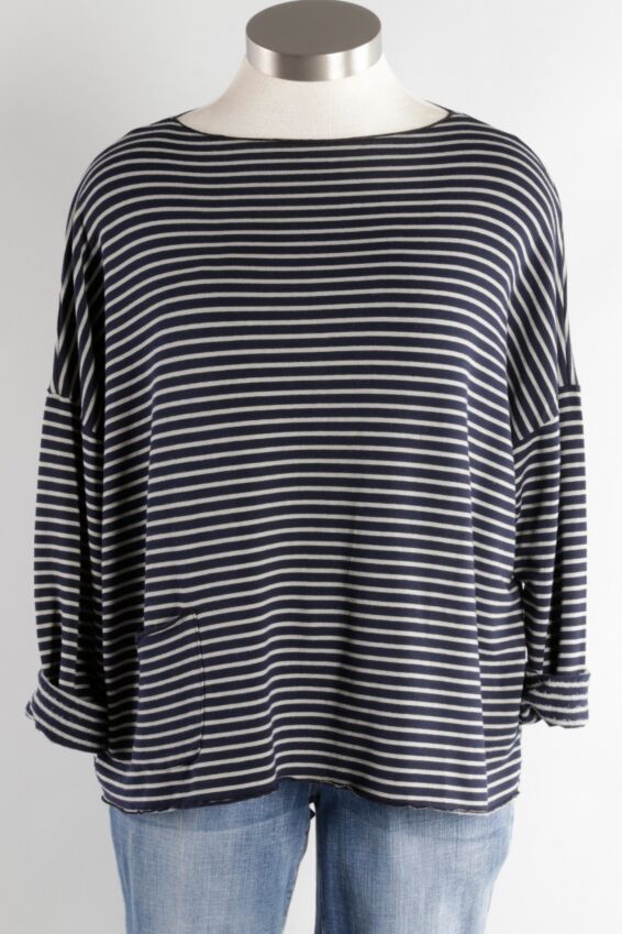 Osize Pocket Pullover - Lava Stripe Fleece