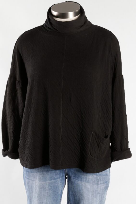 Funnel Pullover - Black