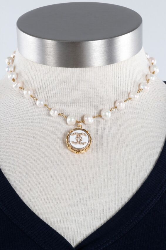Designer Button Necklace - Pearl