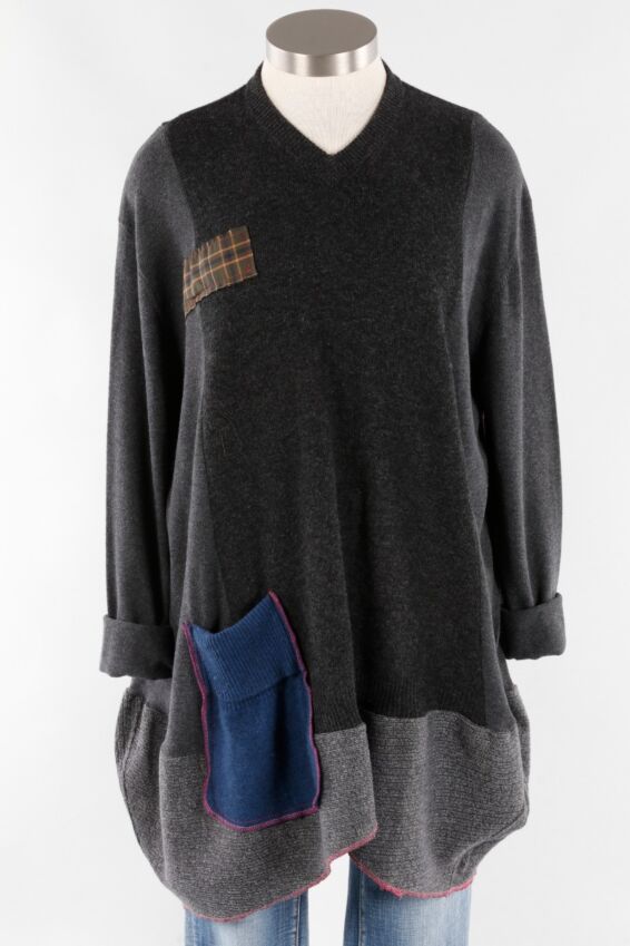 Yes Long Pullover - Charcoal #9