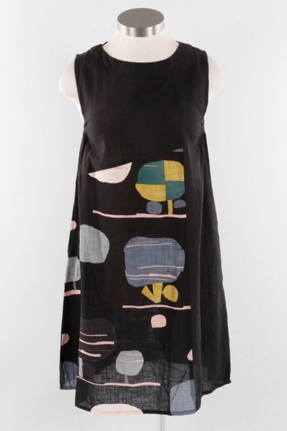 Panel Jumper - Black