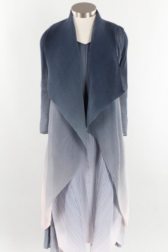 Collar Coat - Charcoal goes Light