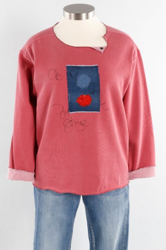 Demi Pullover Plus - Crimson