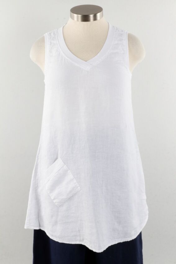 Live in Tunic Plus - White