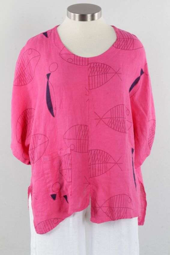 Flutter Pocket Top - Fuchsia Bone Fish Pattern