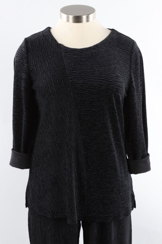 Mixed Direction Pullover - Black Velvet