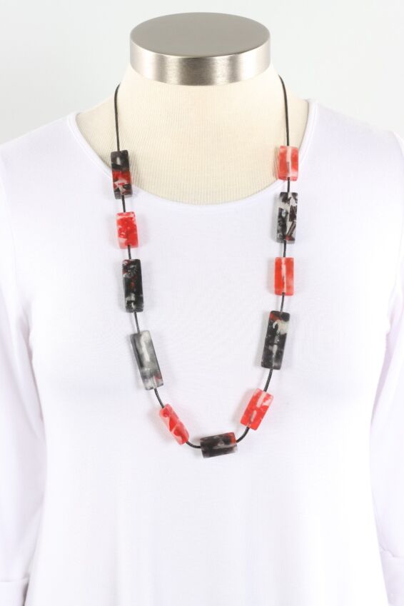 Vega Rectangular Necklace - Red