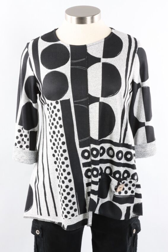 Stepped Pocket Tunic Plus - Black Bebop