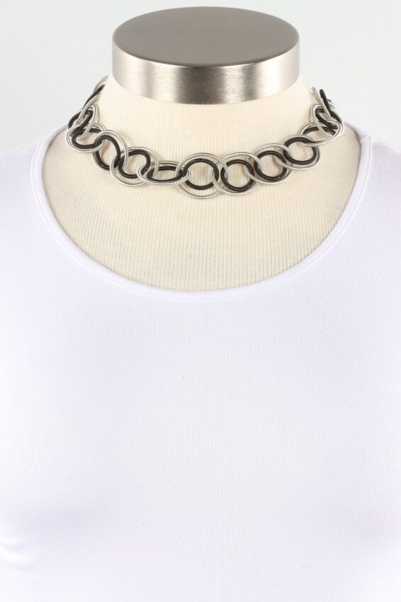 Short Loop Necklace - Silver & Black