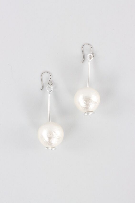 Swing Earring - White
