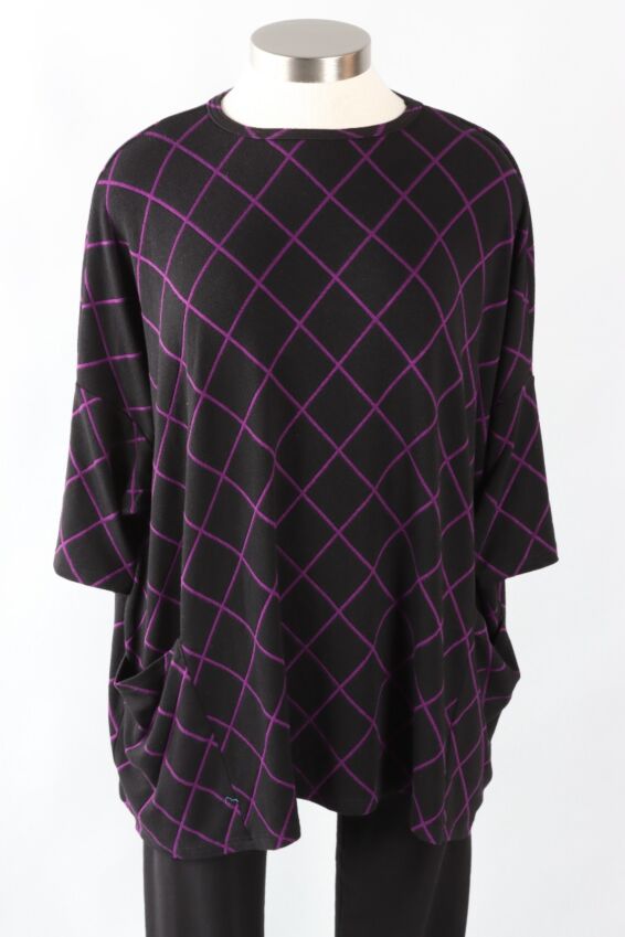 Osize Pullover - Mulberry Diamond