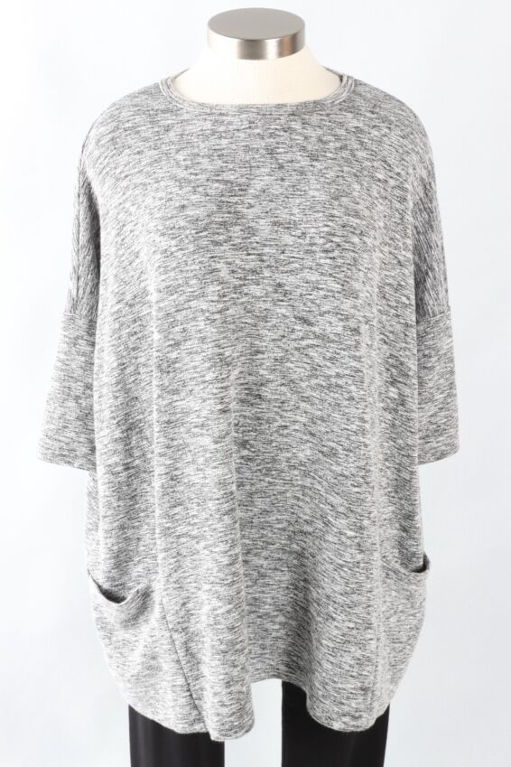 Osize Pullover - Laundered Crimped Fabric
