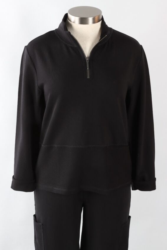 Quarter Zip Pullover - Black