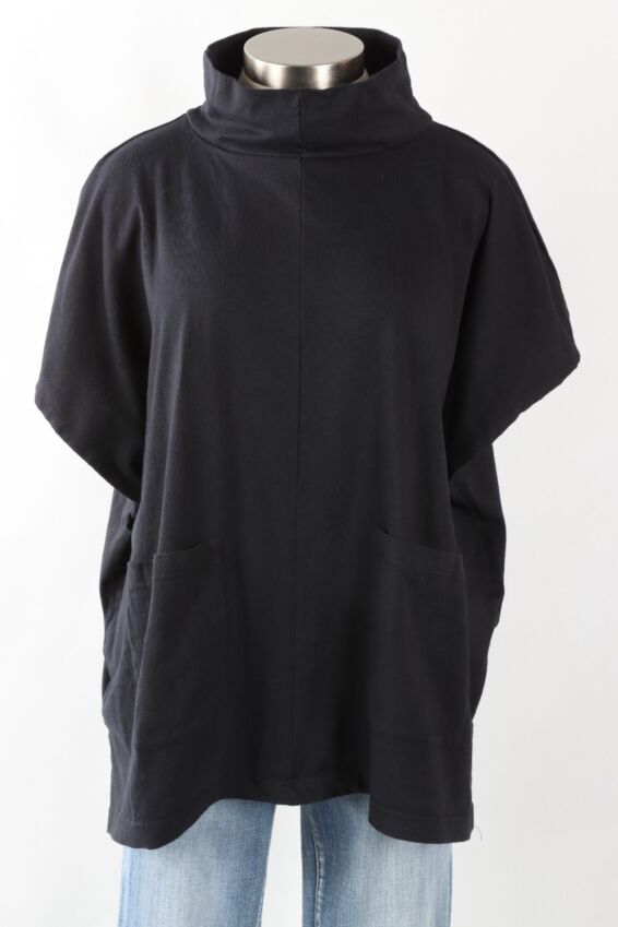 Pip Poncho - Black 