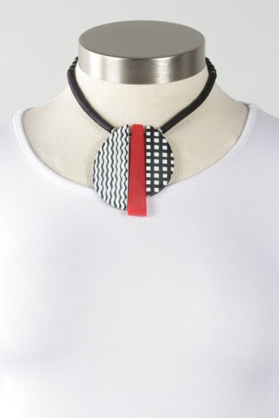 Lunetta Necklace - Red