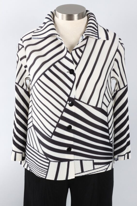Button Jacket - Black & White