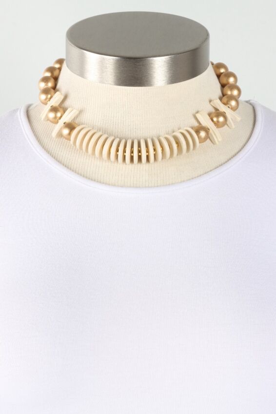 Skylar Coastal Aura Necklace - Ivory