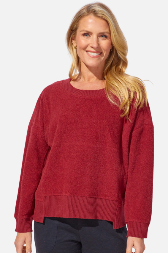 Unwind Pullover - Garnet Plush Fleece