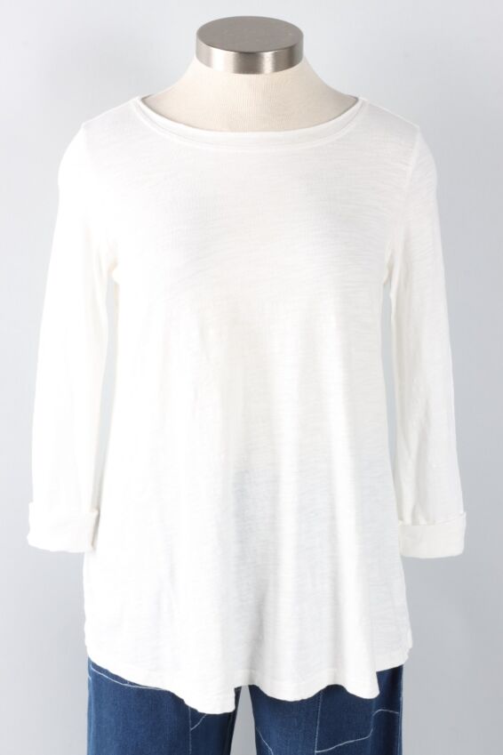 Long Sleeve Basic Tee - Laundered