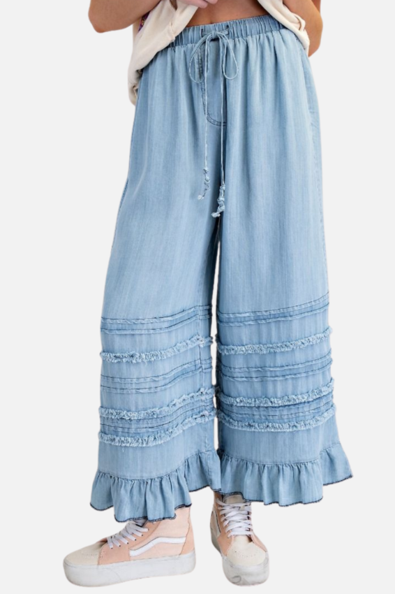 Fray Ruffle Pant - Light Denim