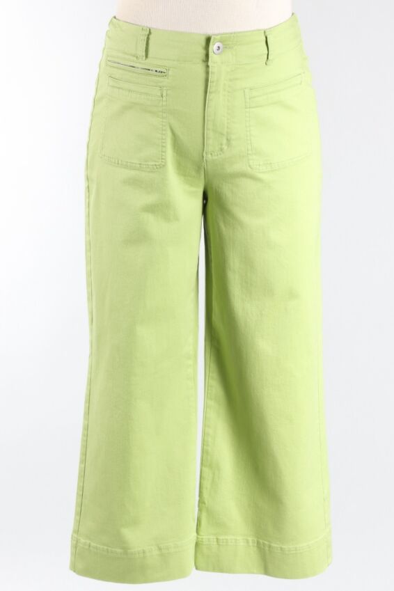 Refreshed Crop Jean - Leaf